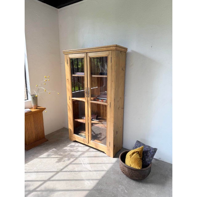 Vintage Display Cabinet in Pine and Glass, 1950 For Sale - Image 18 of 18