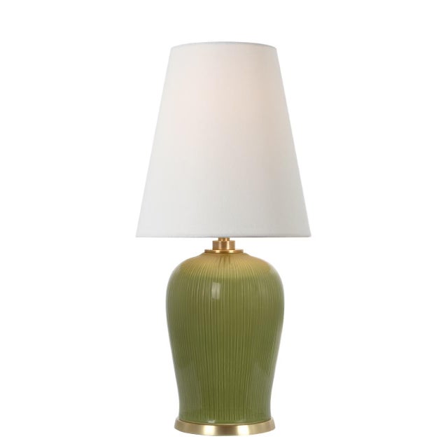 Traditional Thomas O'Brien by Visual Comfort Signature Opera 16" Table Lamp in Light Olive with Linen Shade For Sale - Image 3 of 3