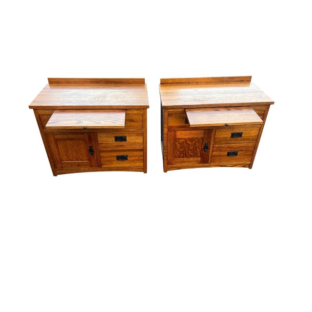 Late 20th Century Late 20th Century Mission Oak Nightstands End Tables Michaels Furniture for Restoration Hardware, 2 Pieces For Sale - Image 5 of 17