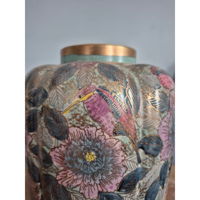 Early 20th Century Japanese Satsuma Vase Marked With Shimazu Crest For Sale - Image 4 of 6