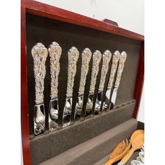 Metal Vintage Birks Regency Plate "Louis De France" Silverplated Flatware Set - 74 Pieces (Service for 8) With Chest For Sale - Image 7 of 11
