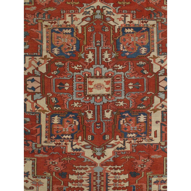 Antique Hand-Knotted Persian Serapi Rug 9'2" X 12'4" For Sale - Image 4 of 5