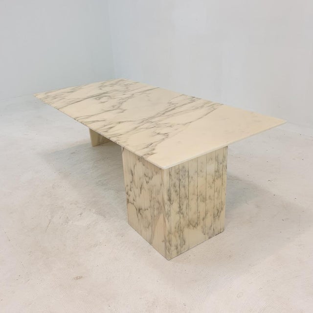 Cream Italian Marble Coffee Table, 1970s For Sale - Image 8 of 18