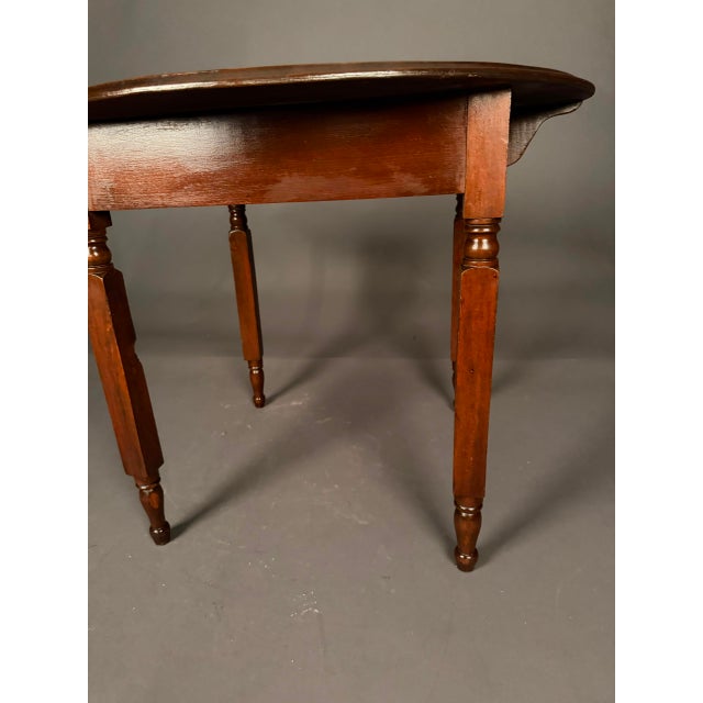American Late 19th Century American Round Dining Table, Circa 1890 For Sale - Image 3 of 12