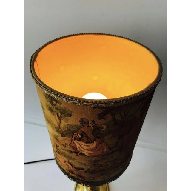 Victorian Style Brass Table Lamp with Lampshade in Romantic Love Scene, 1930s For Sale - Image 12 of 18