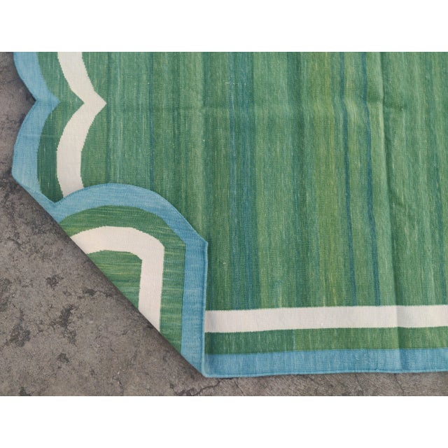 Casa Cosima Handmade Cotton Vegetable Dyed Scalloped Edge Rug Forest Green With Cream and Teal Blue Border - 6x9 For Sale - Image 4 of 11