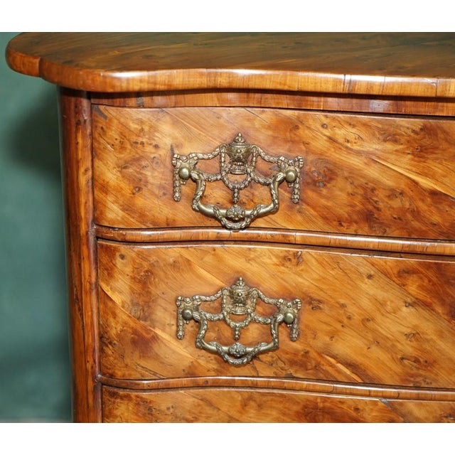 18th Century Antique George III Ormolu Mounted Burr Yew Serpentine Commode, 1775 For Sale - Image 5 of 18