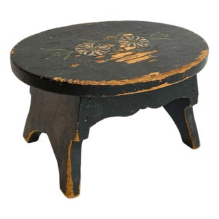 Small Antique American Wooden Stencil Floral Painted Footstool C. 1920 For Sale
