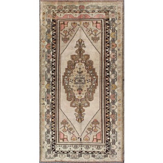 1940's Vintage Turkey Oushak Tribal Geometric Medallion 3'9 X 7'7 For Sale