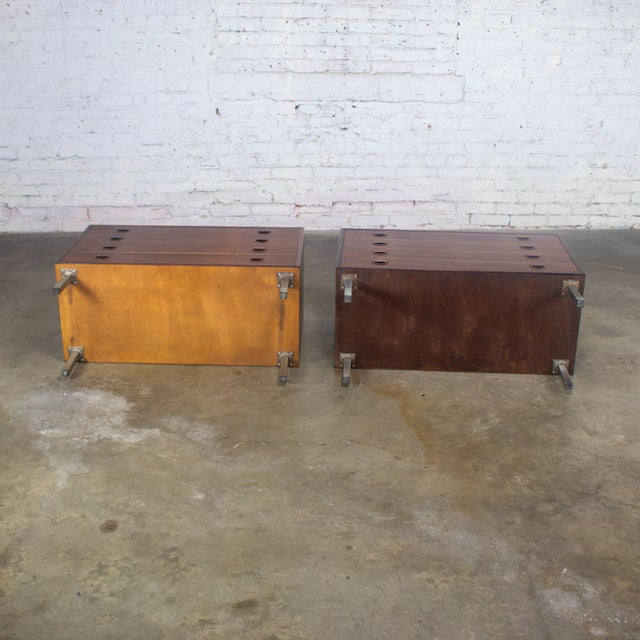 1960’s Mid Century Scandinavian Modern Pair of Rosewood Cabinets Rud Thygesen & Johnny Sorensen for Hansen & Guldborg For Sale - Image 13 of 18