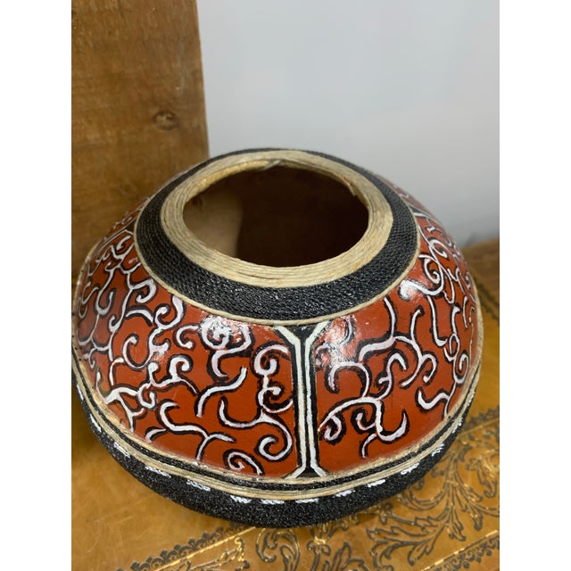 1980s 1980s American Southwest Hand-Painted Artisan Gourd For Sale - Image 5 of 6