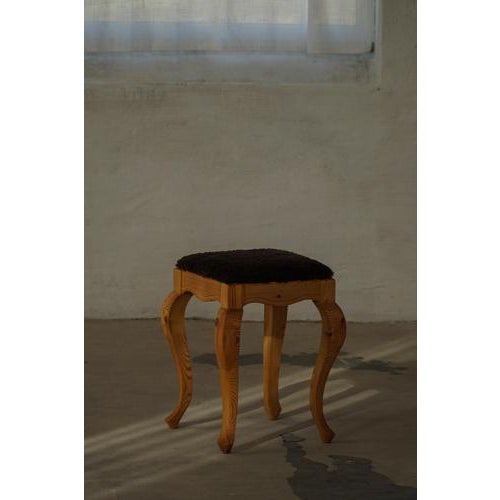 Early 20th Century Danish Classic Pine Stools with Lambswool Seats, 1920s, Set of 2 For Sale - Image 6 of 18