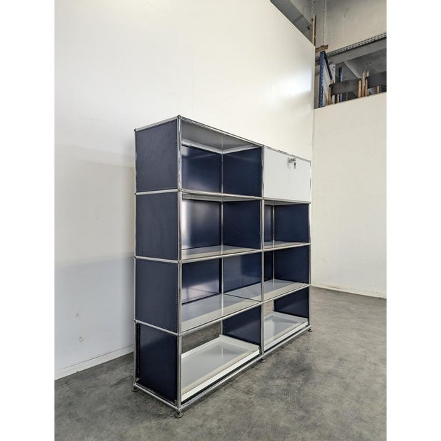 Vintage Shelf Unit from USM Haller, in Very Good conditions.