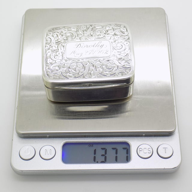 Vintage British Handmade Genuine Sterling Silver 925 Chiseled Pill Trinket Box For Sale - Image 16 of 17