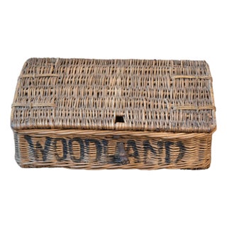 Early 20th Century English Wicker Basket with “WOODLAND” Labeling For Sale
