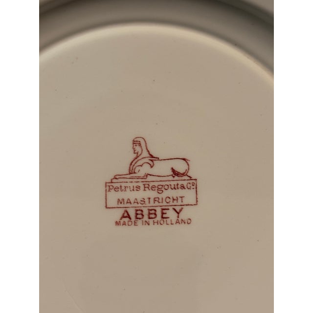 Mid 20th Century Red and White Bowl in the Abbey Pattern From Dutch Manufacturer Petrus Ragouta Co. For Sale In Atlanta - Image 6 of 7