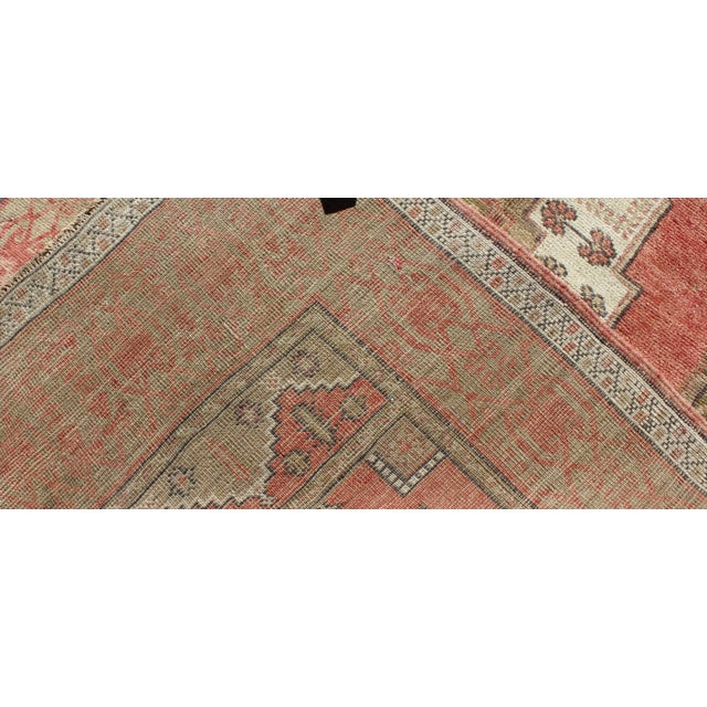 Vintage Mid-Century Turkish Oushak Rug With Olive Green and Soft Red 3′7″ × 6′1″ For Sale In Atlanta - Image 6 of 7