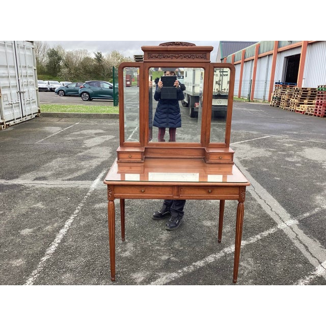 Auburn 1930’s French Art Deco Vanity/Dressing Table For Sale - Image 8 of 11