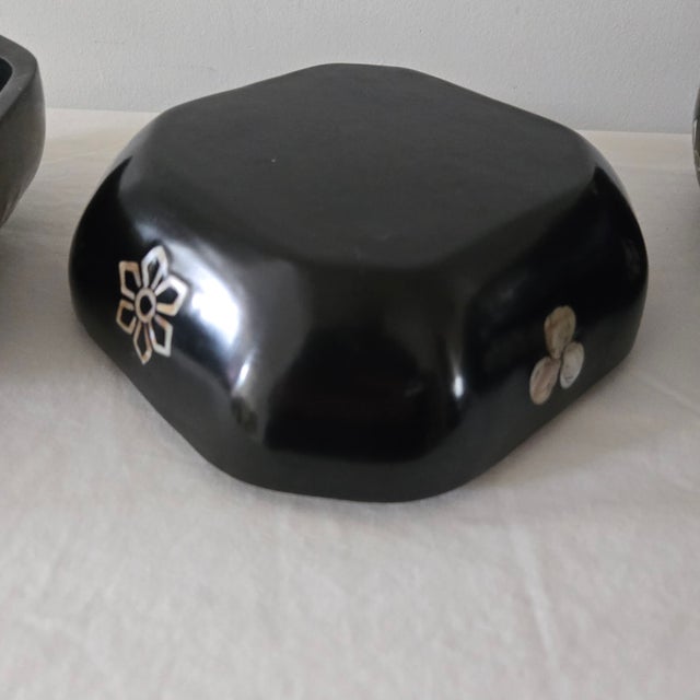 Vintage Chinese Black Lacquer Box Mother of Pearl Inlay Box Set of Two Square For Sale - Image 17 of 17