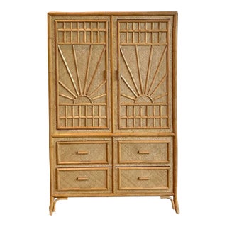 Vintage Rattan Starburst Linen Press For Sale