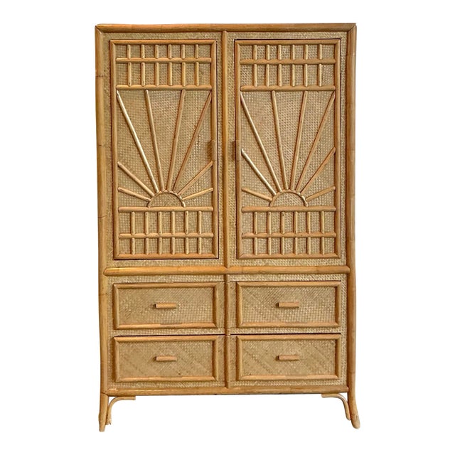 Vintage Rattan Starburst Linen Press For Sale
