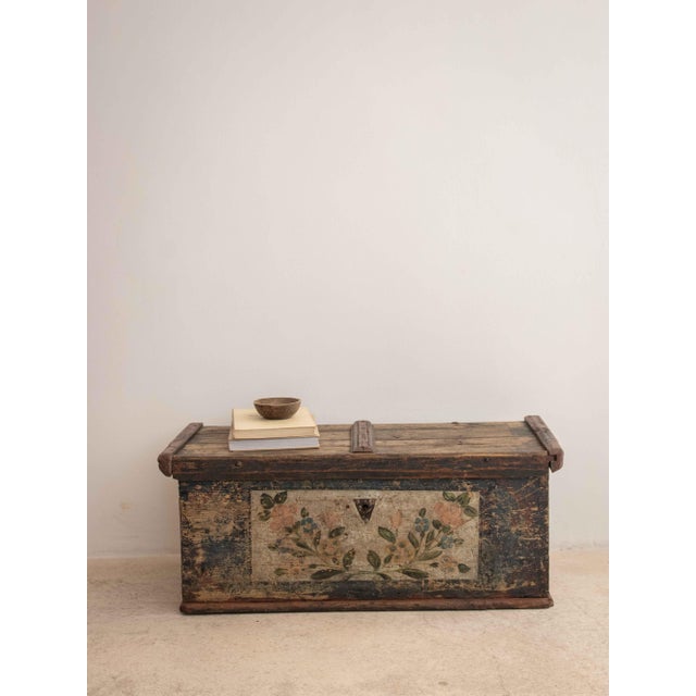 Swedish Chest in Pine, 1700s For Sale - Image 3 of 8