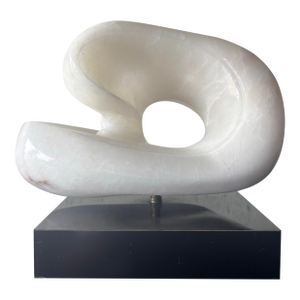 1970s Freeform Modernist Carved Marble Abstract Sculpture in the Style of Henry Moore