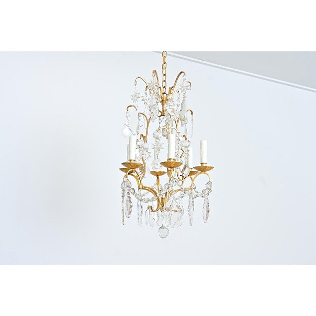 French Vintage Gilt Bronze Chandelier in the Manner of Baguès For Sale - Image 12 of 15