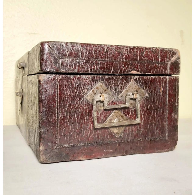 19th Century Antique Chinese Leather Box, Circa mid of 19th Century For Sale - Image 5 of 11