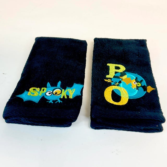 1980s Vintage Boho Chic Americana Halloween Motif Tip Towels - A Pair For Sale - Image 4 of 8