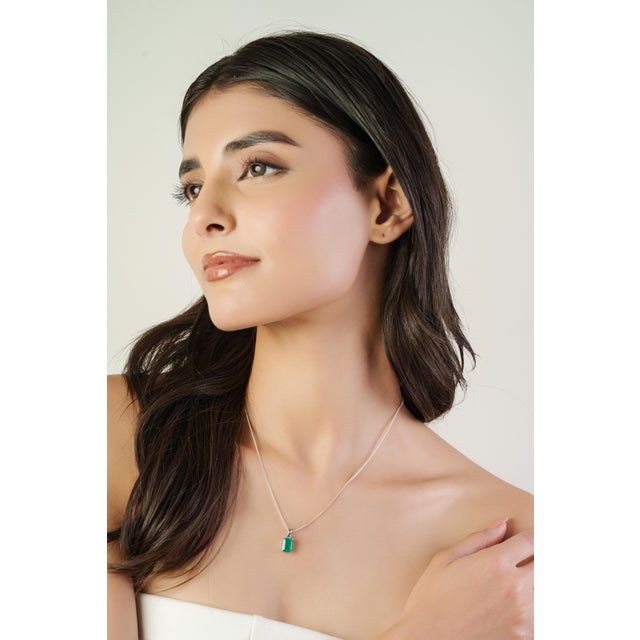 925 Silver Lush Green Onyx Statement Pendant for Her For Sale - Image 6 of 10