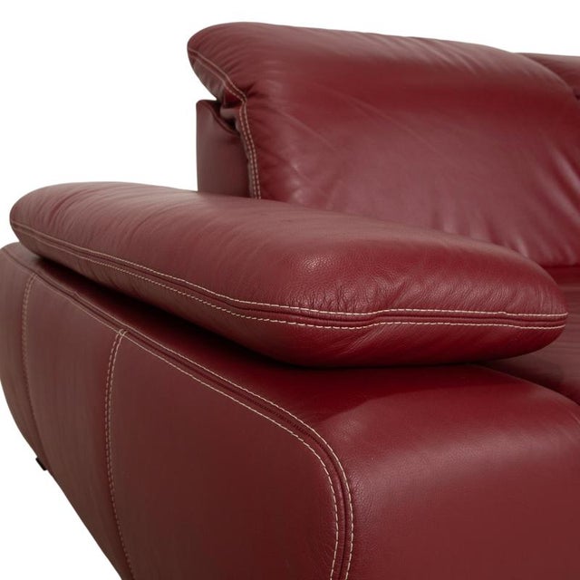 Clair Corner Sofa in Bordeaux Leather from Mondo For Sale - Image 6 of 17