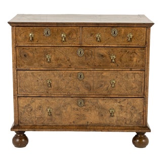 18th Century English Walnut Chest of Drawers For Sale