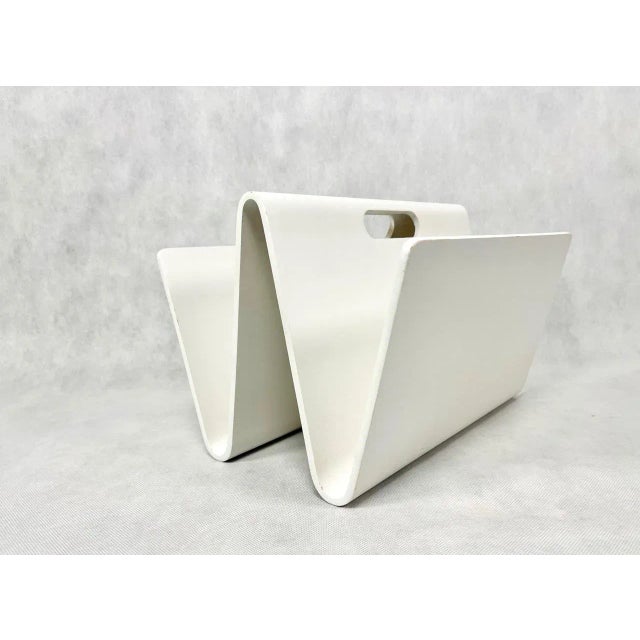 Postmodern Magazine Rack in Plywood in the style of Alvar Aalto, 1980s For Sale - Image 3 of 10