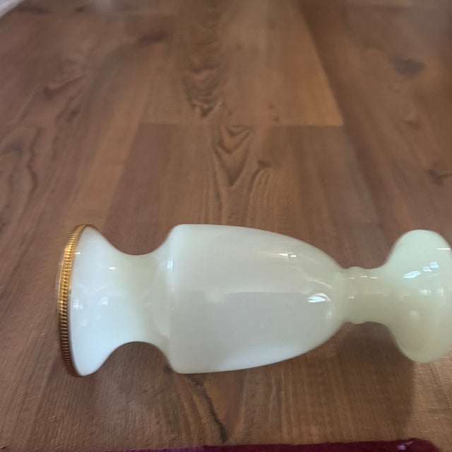 It’s a 1960’s vintage Italian vase, it does not have any markings but is heavier than it looks. With an almost iridescent...