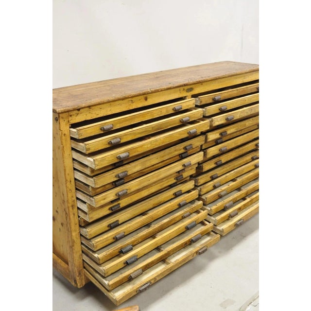 Fred K. Ullmer London Double 32 Drawer Map Makers Flat File Printers Cabinet For Sale - Image 16 of 16