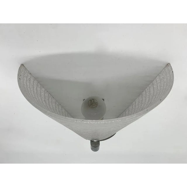 Fantastic couple deceive and turned off white pillar white glass on the mold; Each applique has an E14 lamp holder. LED...