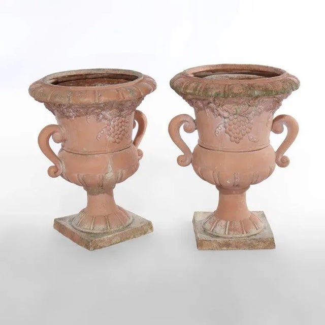 Pair of Vintage Classical Terra Cotta Colored Plaster Garden Urns C1940 For Sale - Image 4 of 9