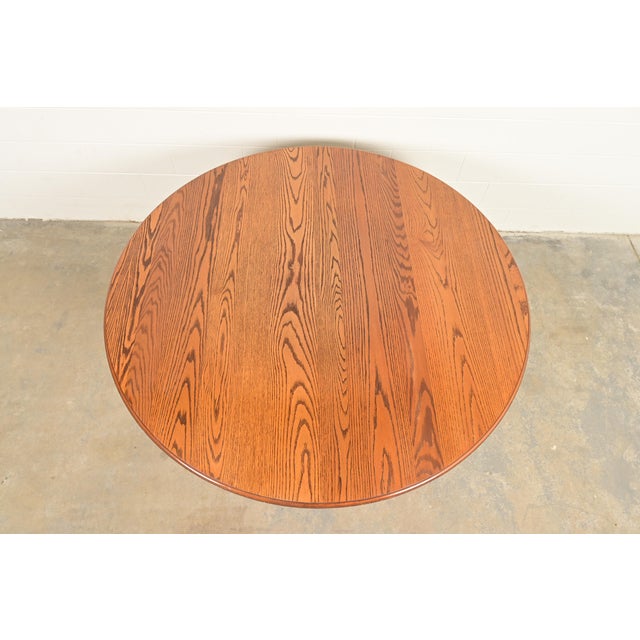 Late 20th Century Stickley Style Mission Oak Arts & Crafts Pedestal Dining Table For Sale - Image 5 of 7