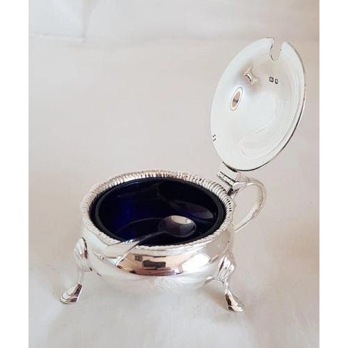 Georgian Sterling Silver Cruet from Edward Barnard & Sons, 1937, Set of 3 For Sale - Image 6 of 18