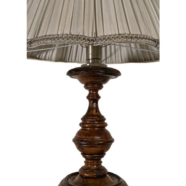 Antique 19th Century Turned Wood Table Lamp with Pleated Lampshade, 1950s For Sale - Image 4 of 7