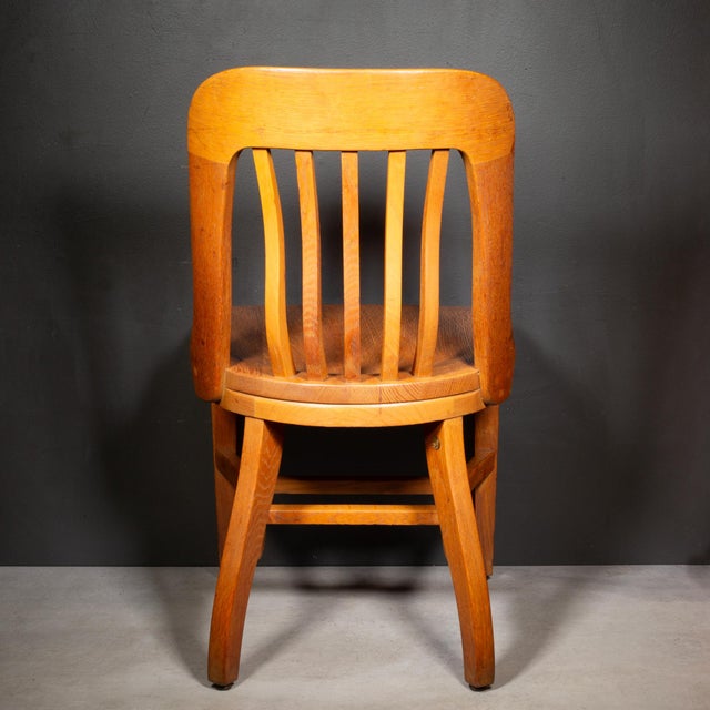 Industrial Johnson Chair Co. Solid Oak Banker's Desk Chair c.1930-1948 For Sale - Image 3 of 8