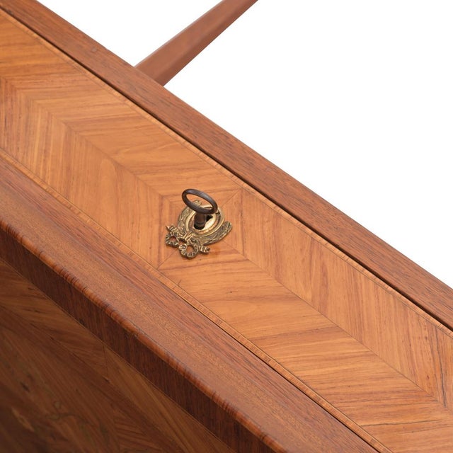 Ladys Writing Desk, France, 1780 For Sale - Image 11 of 12