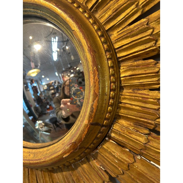 Wood Italian Carved Giltwood Sunburst Convex Mirror For Sale - Image 7 of 16