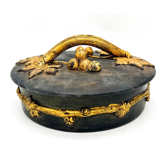 Vintage Italian Black & Gold Gilt Ceramic Lidded Box – Grapevine Motif – Hollywood Regency / Italian Traditional For Sale - Image 9 of 13