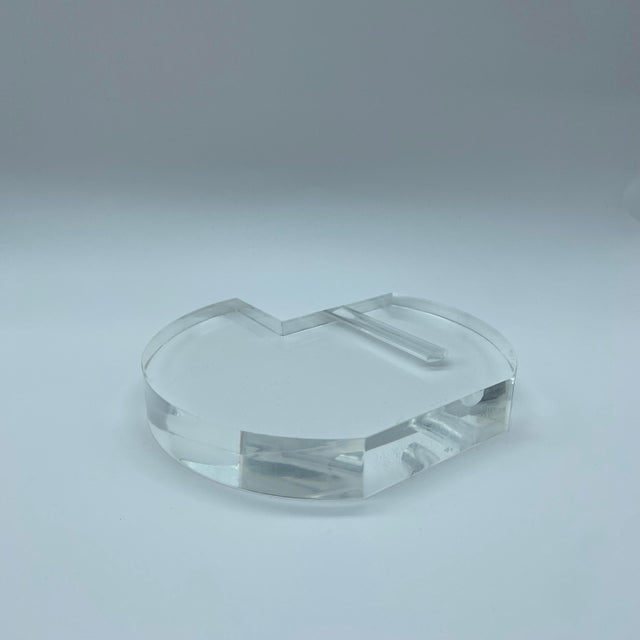 1970s Italian Design Geometric Lucite Stem Vase For Sale - Image 6 of 6