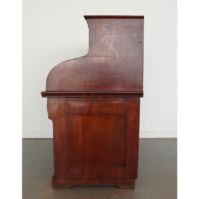 Antique Victorian Cylinder Roll-Top Secretary Desk For Sale In Austin - Image 6 of 17