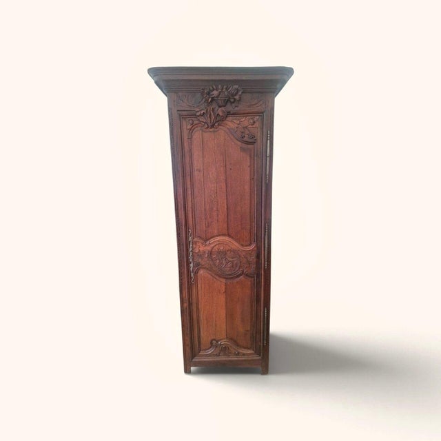 Brown Norman Oak Bonnetière, 1890 For Sale - Image 8 of 8