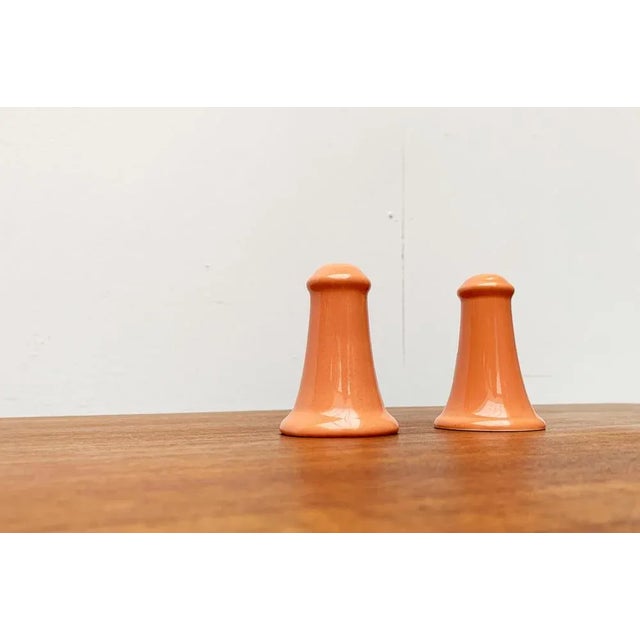 Postmodern Ceramic Salt and Pepper Shakers by Gallo Design for Villeroy & Boch, Set of 2 For Sale - Image 14 of 18