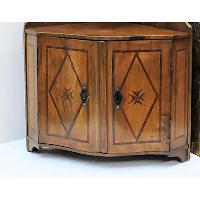 Traditional Pair of European Inlaid Wood Corner Hanging Shelves For Sale - Image 3 of 5